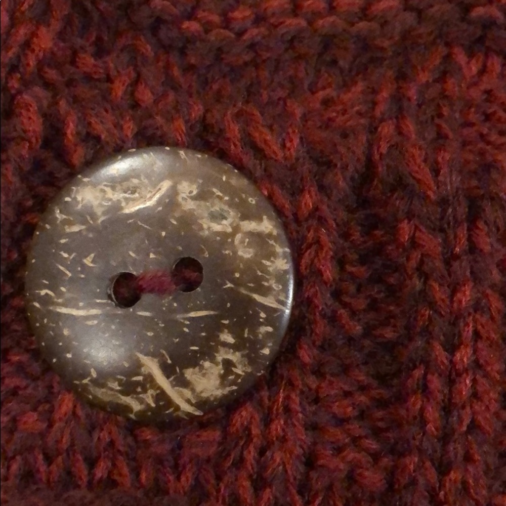 Red Knit Infinity Scarf 🧣 - Picture 3 of 3